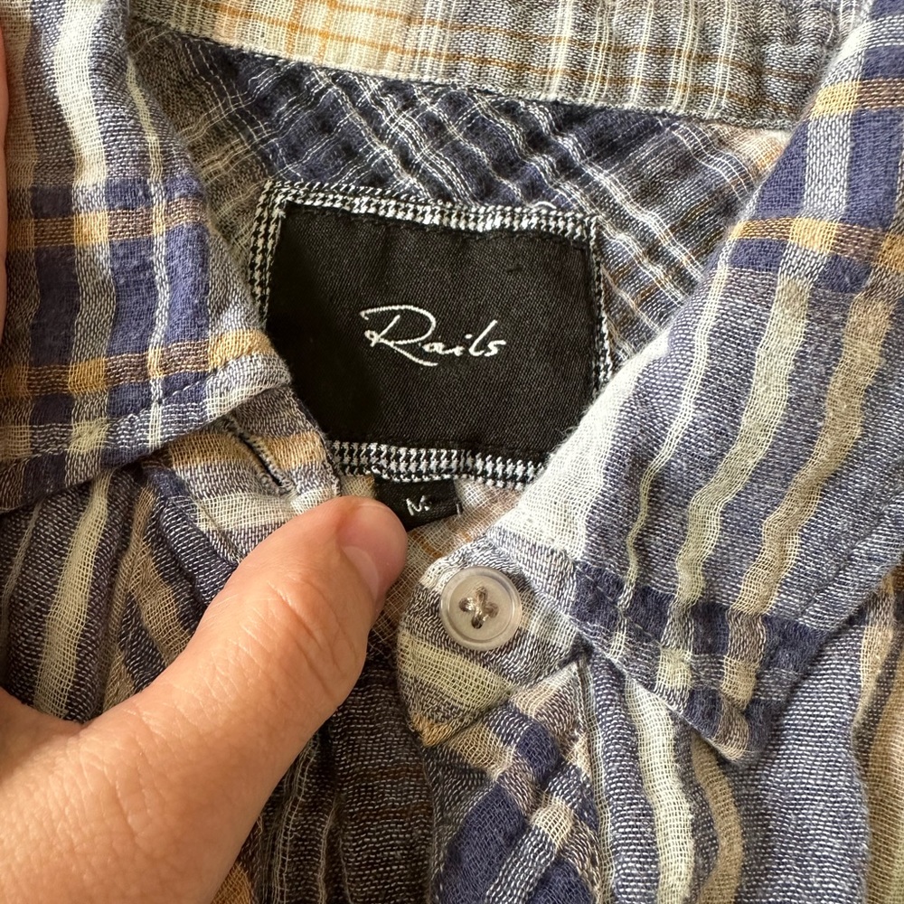 Rails plaid button down - Picture 4 of 4